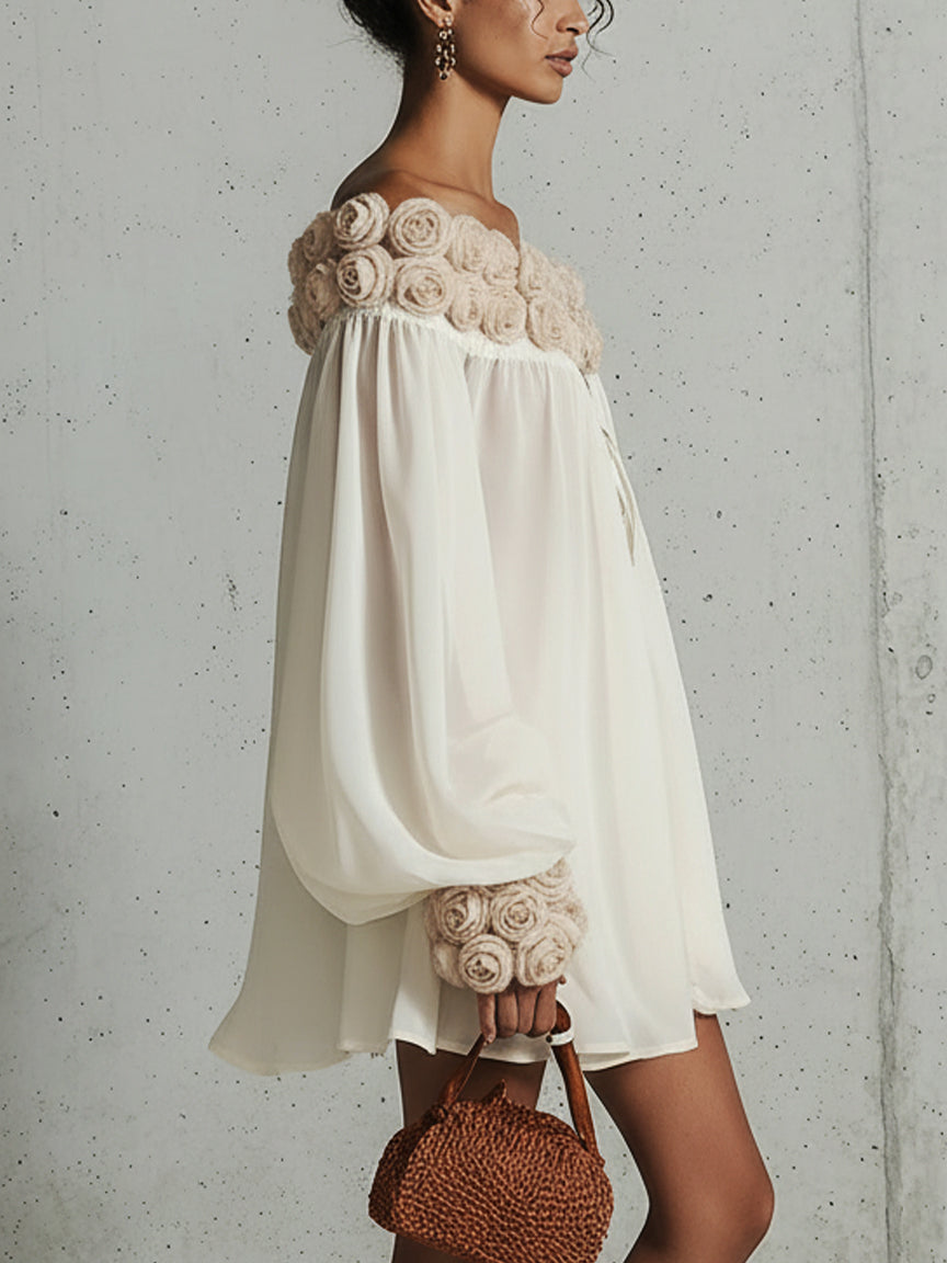Robe Mini Crème — Chiffon 3D Fleurs Zip