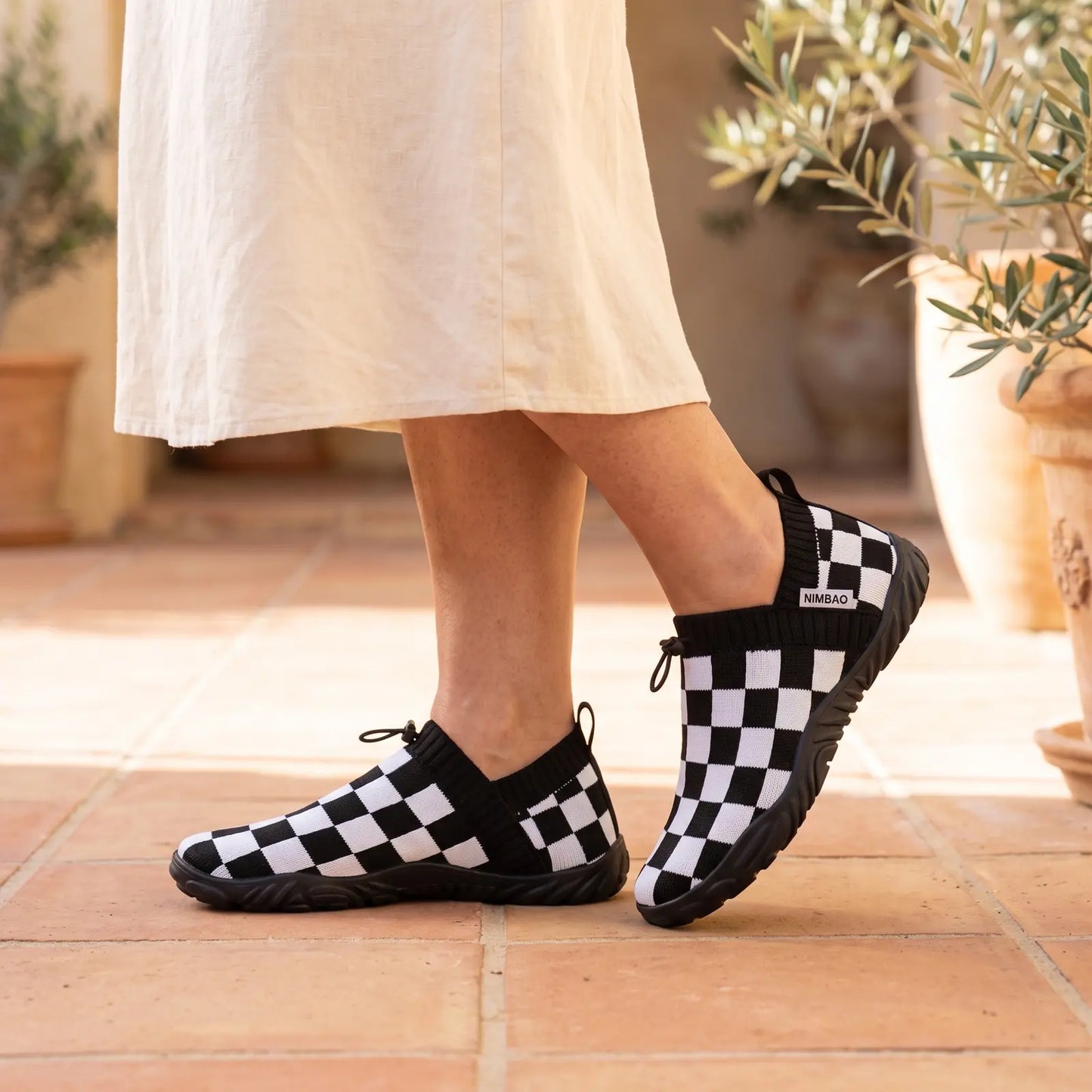 Cloud Walk – Chaussures à Bout Large pour une Marche Sans Douleur