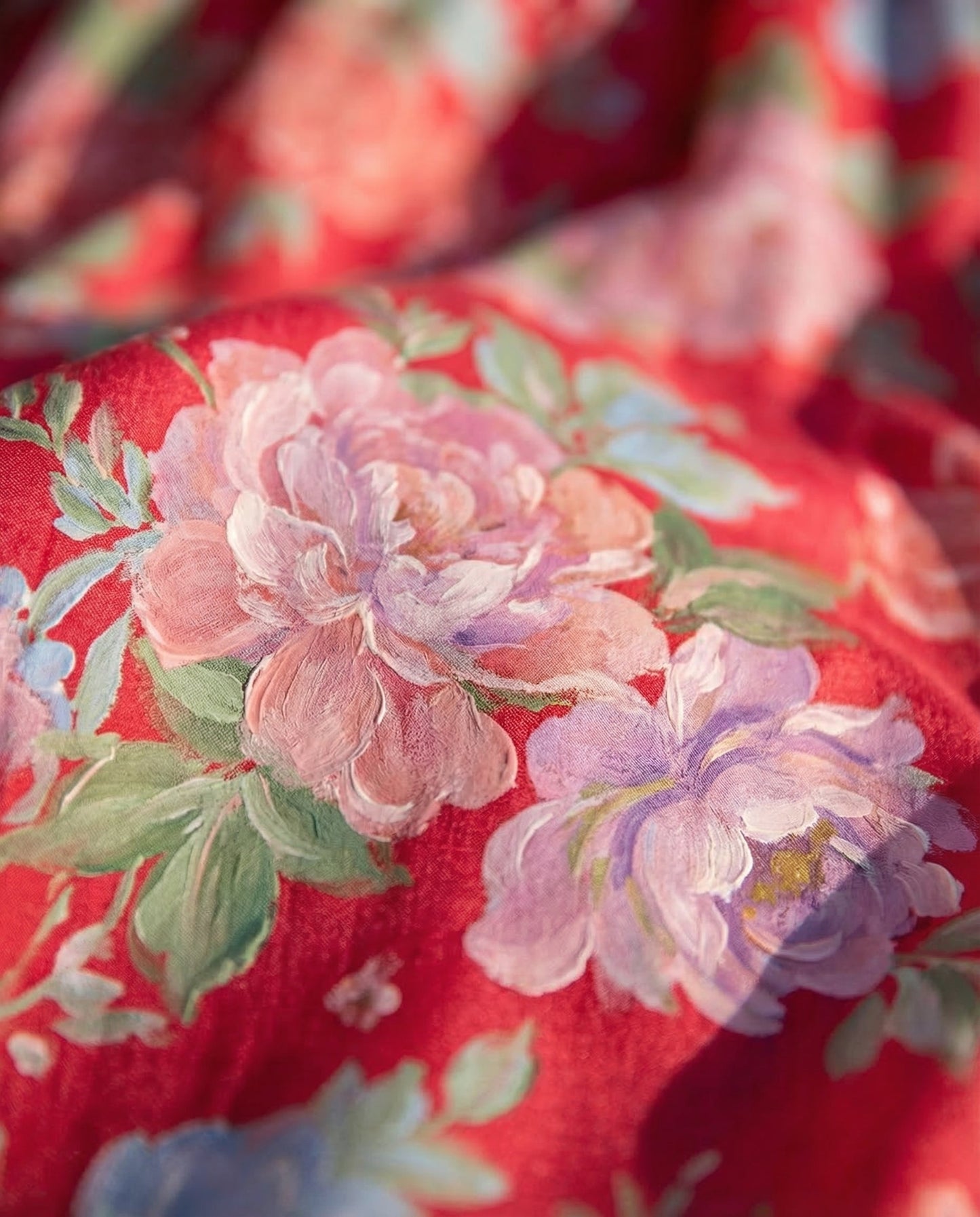 Miriam | Robe fleurie à col en V