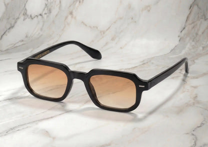 CAPRI | SIGNATURE