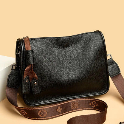 Crossbody hobo