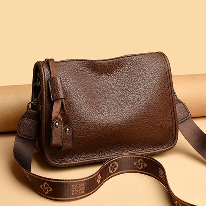 Crossbody hobo
