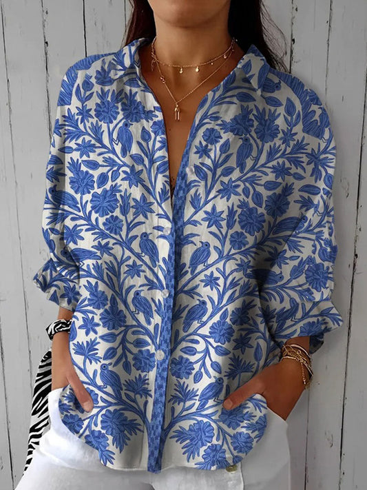 Blouse Éléonore — Florale Raffinée Fond Bleu