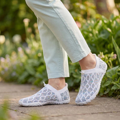 Cloud Walk – Chaussures à Bout Large pour une Marche Sans Douleur