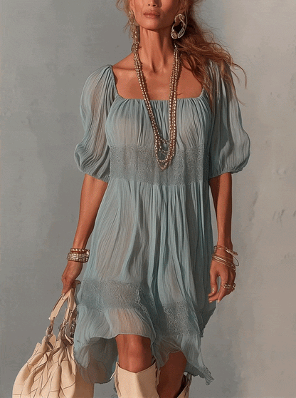 Robe Midi Bleue — Chiffon Plissé Col Dentelle Zip