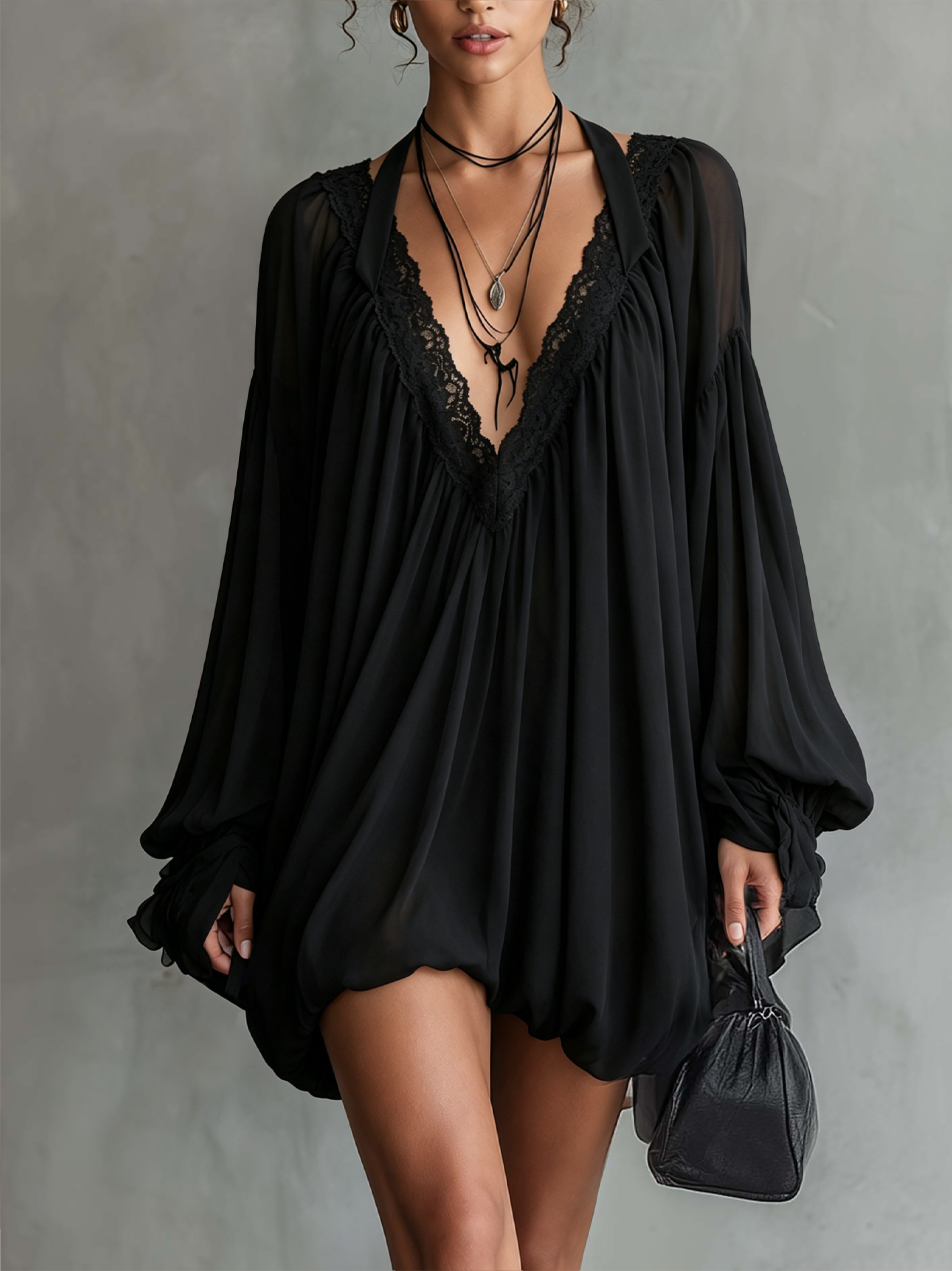 Robe Mini Noire — Chiffon Halter Col Dentelle